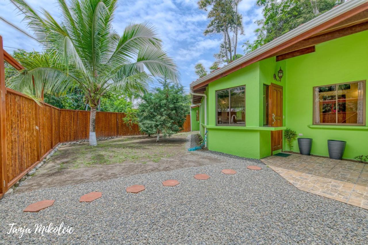 Casa Verde Puerto Viejo de Talamanca ภายนอก รูปภาพ